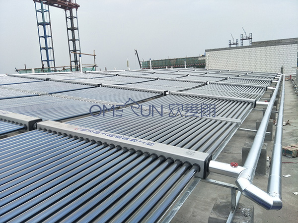 【商用太陽(yáng)能】成都大寶國(guó)際企業(yè)員工宿舍熱水系統(tǒng)